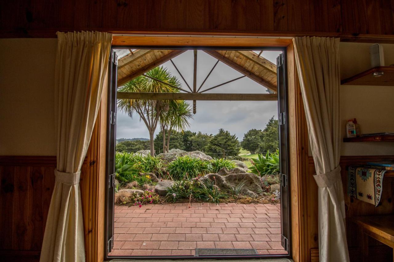 Ruatangata West The Cottage Wai Rua מראה חיצוני תמונה