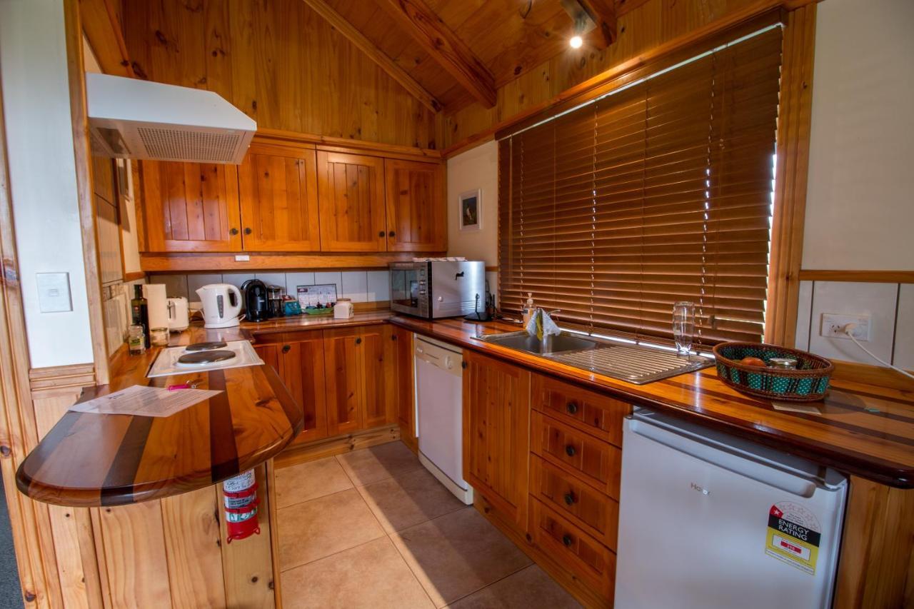 Ruatangata West The Cottage Wai Rua מראה חיצוני תמונה